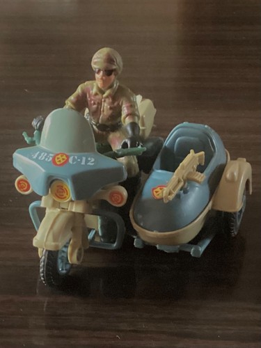 Side car miltaire - avec, son