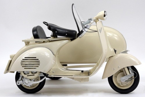Superbe gros scooter vespa - superbe,